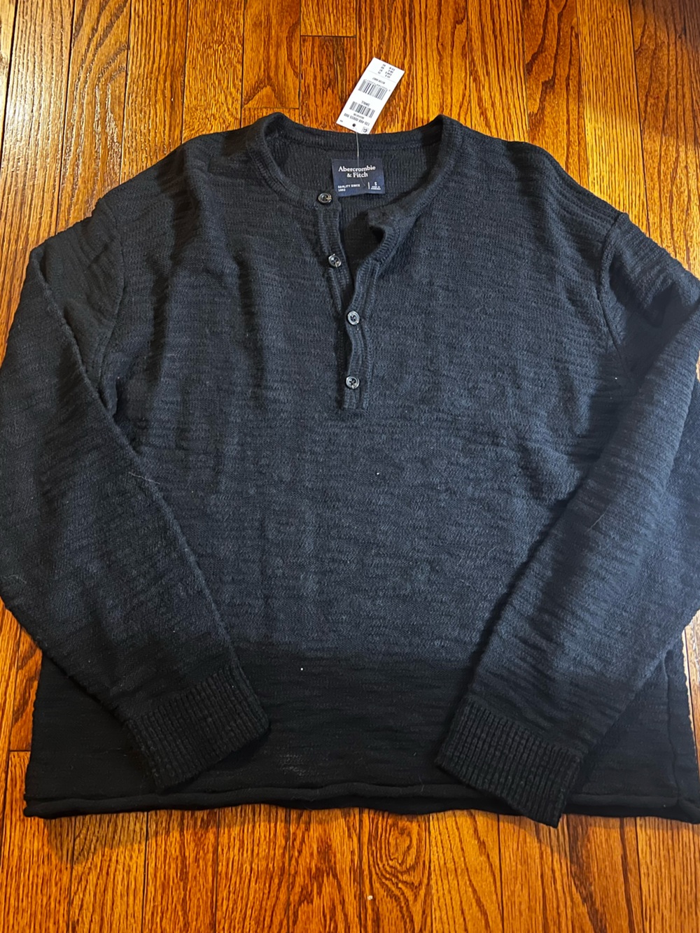 Abercrombie long sleeve